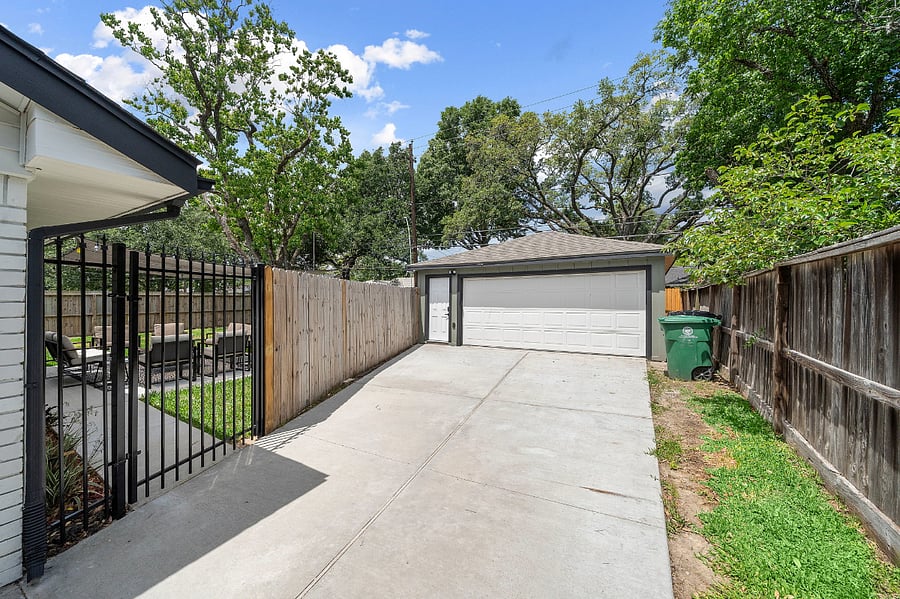 Furnished Finder property 721095_1 photo 9