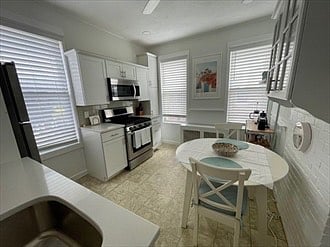 Furnished Finder property 721154_1 photo 4