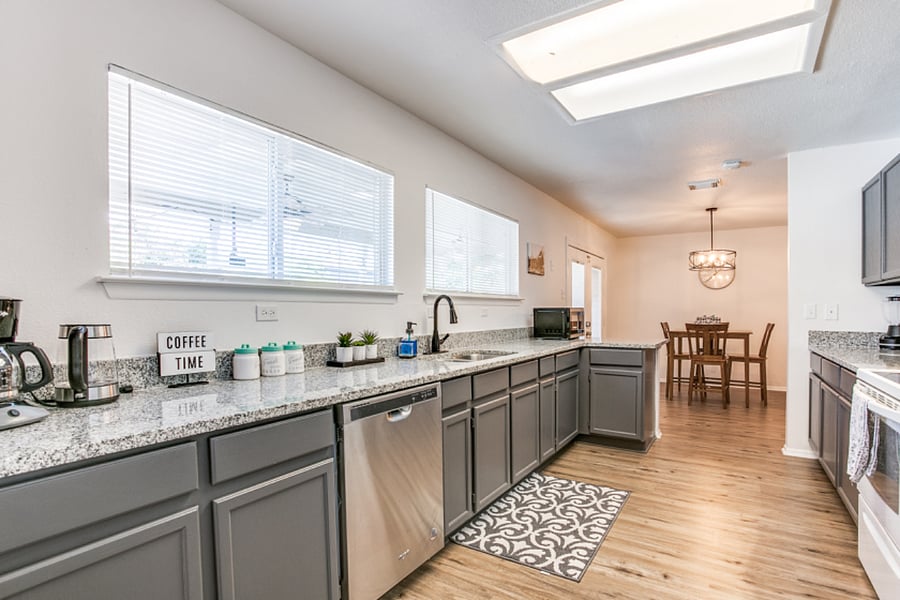 Furnished Finder property 721285_1 photo 9
