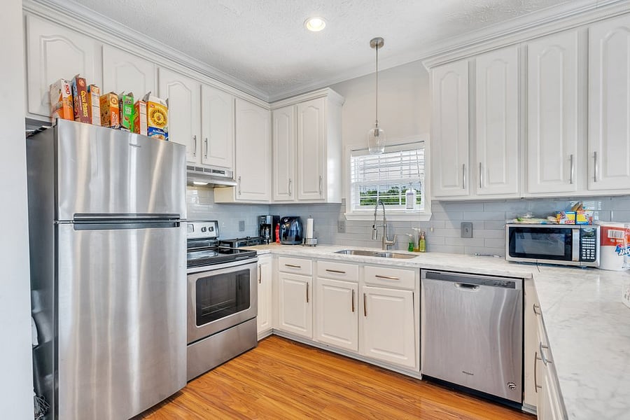 Furnished Finder property 721301_1 photo 2