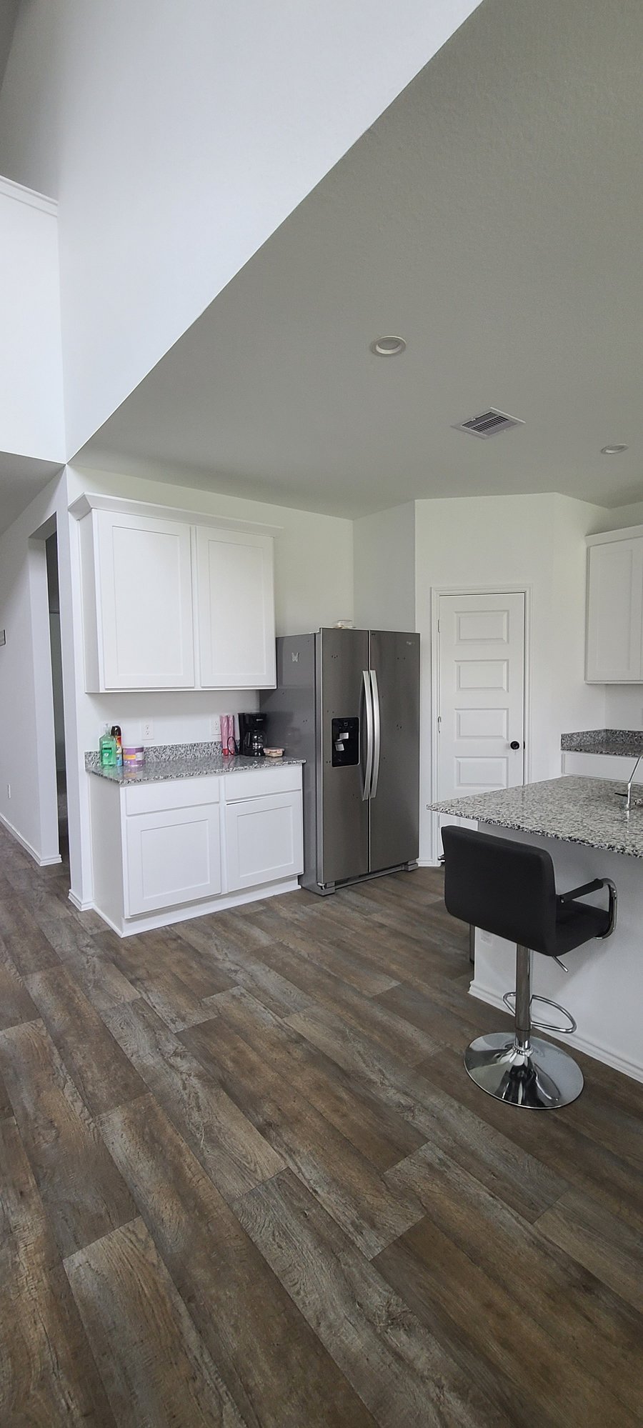 Furnished Finder property 721312_1 photo 6