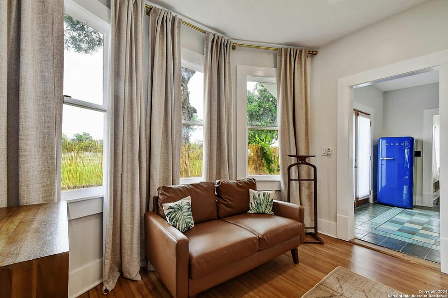 Furnished Finder property 721328_1 photo 6