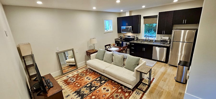 Furnished Finder property 721362_1 photo 4