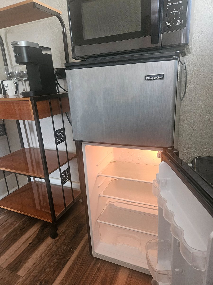 Snack kitchen