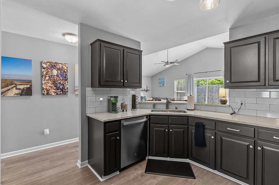 Furnished Finder property 721449_1 photo 6