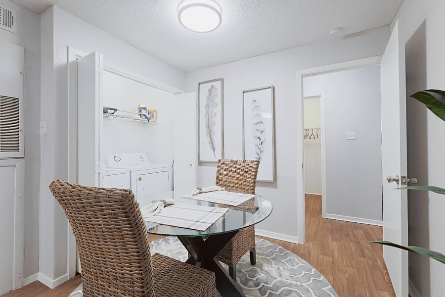 Furnished Finder property 721461_1 photo 4