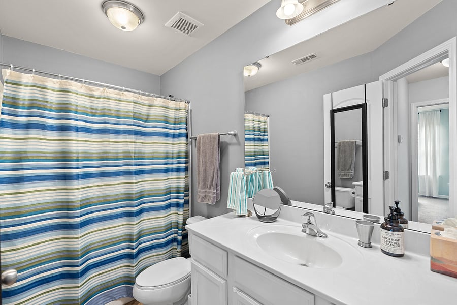 private bathroom for 2nd bathroom