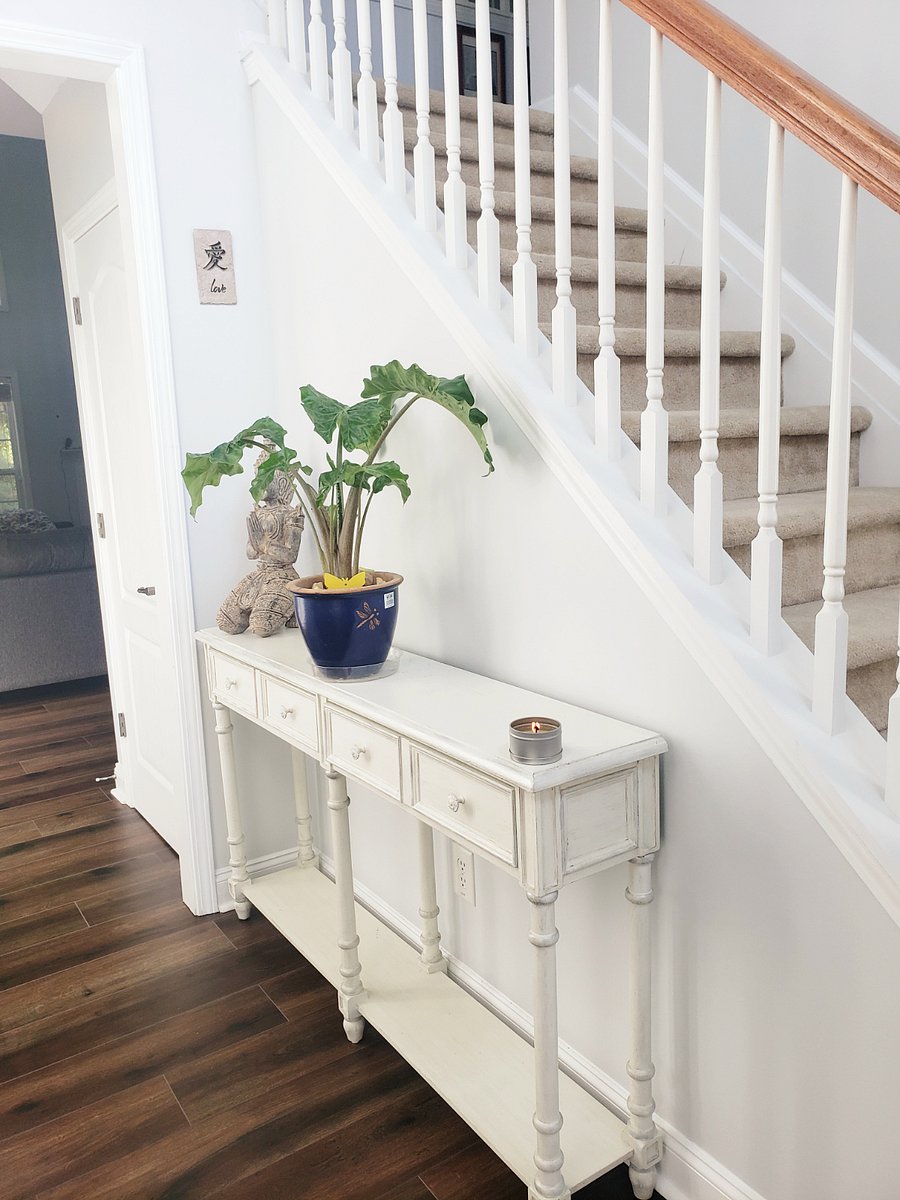 Common area: Foyer