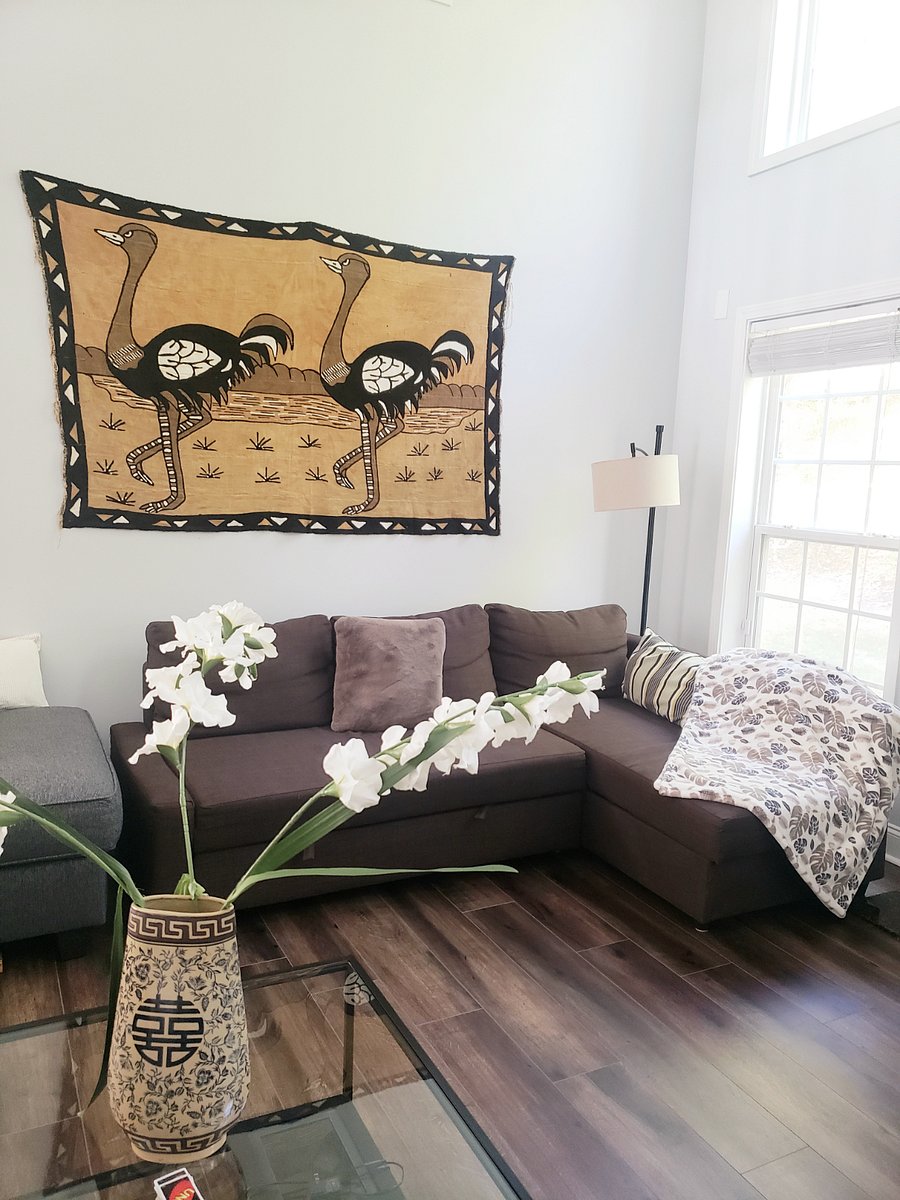 Common area: Spacious, yet cozy living room/ great room. Smart TV, wood-burning fireplace and lots of light.