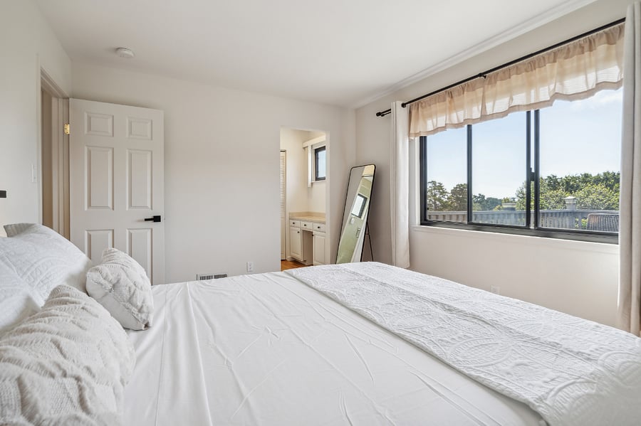 Furnished Finder property 721559_1 photo 7