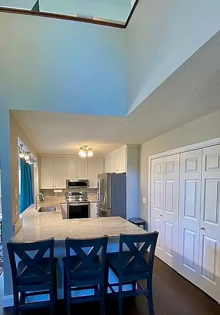 Furnished Finder property 721561_1 photo 14