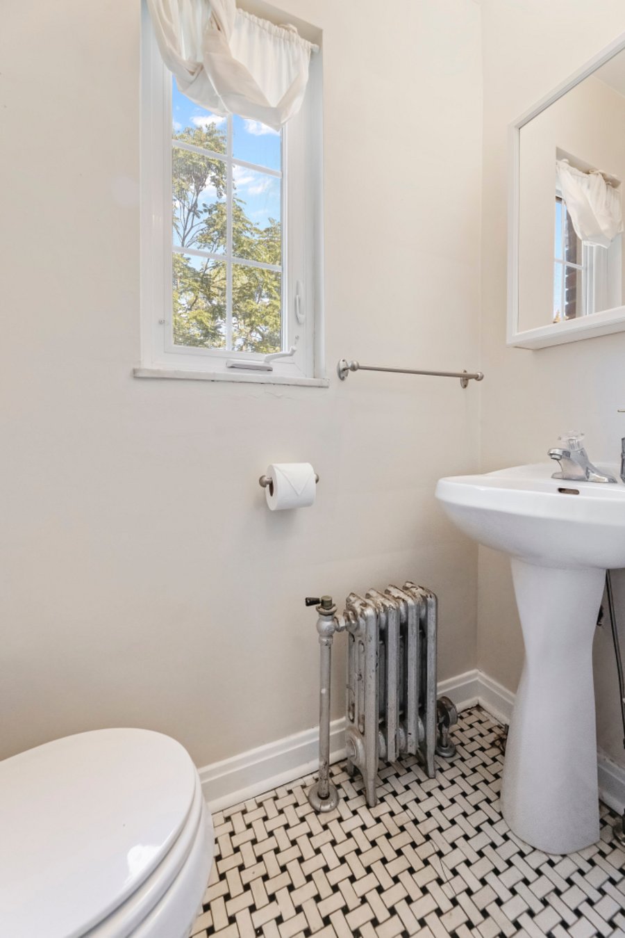 Furnished Finder property 721626_1 photo 8