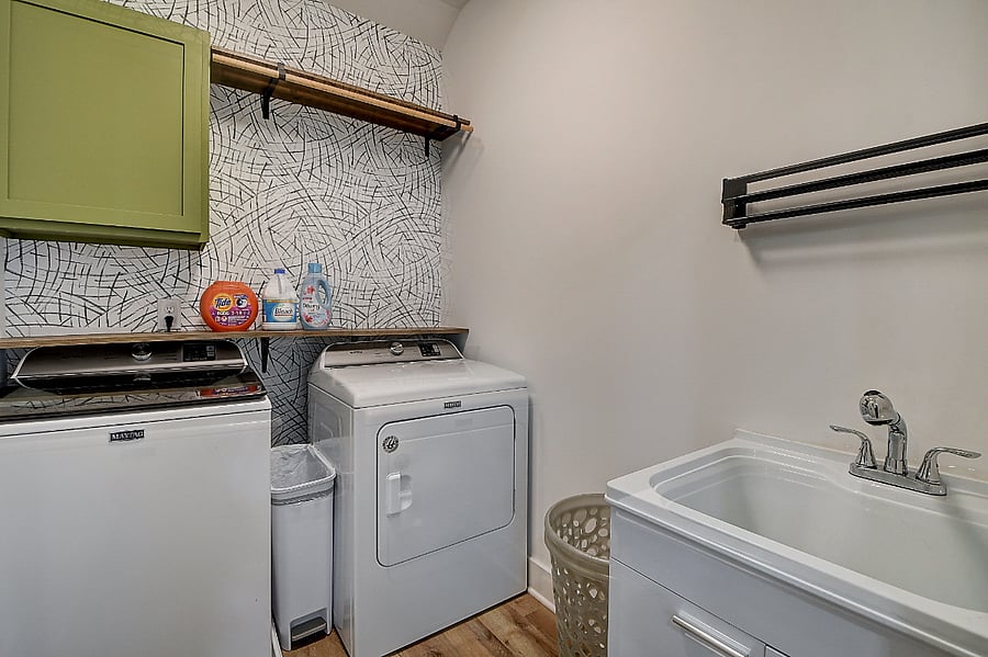 Furnished Finder property 721638_1 photo 22