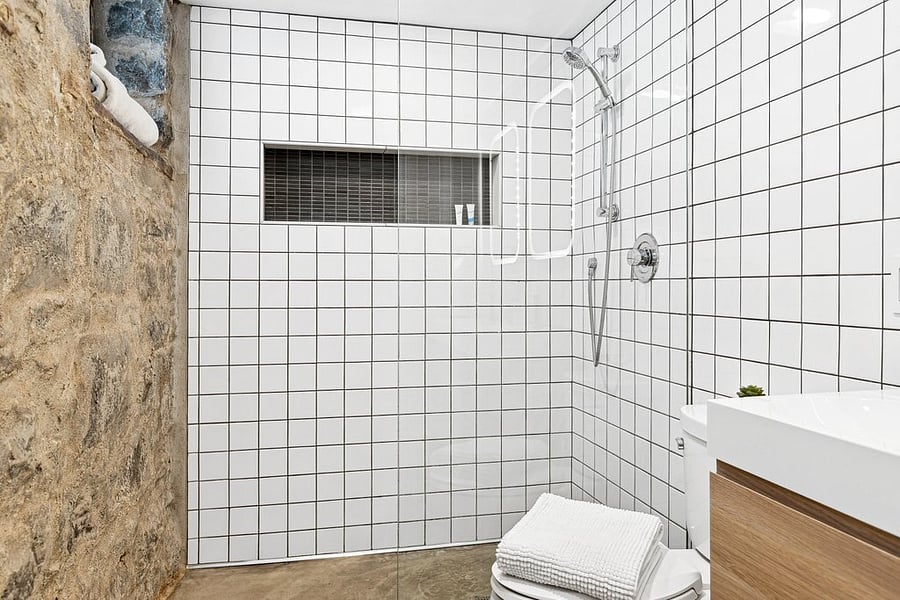 Furnished Finder property 721639_1 photo 24