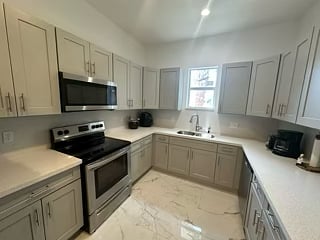 Furnished Finder property 721645_1 photo 4