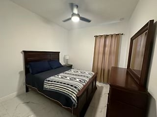 Furnished Finder property 721645_1 photo 9
