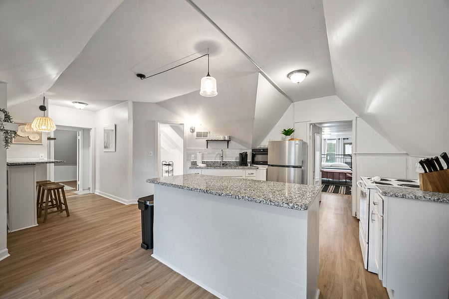 Furnished Finder property 721690_1 photo 5