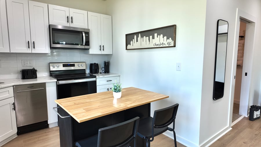 Furnished Finder property 721698_1 photo 8