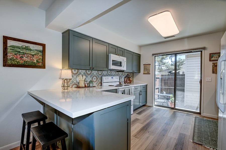 Furnished Finder property 721712_1 photo 6