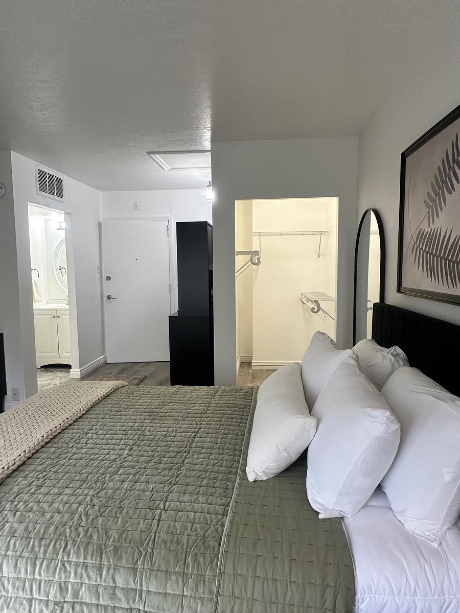 Furnished Finder property 721732_2 photo 7