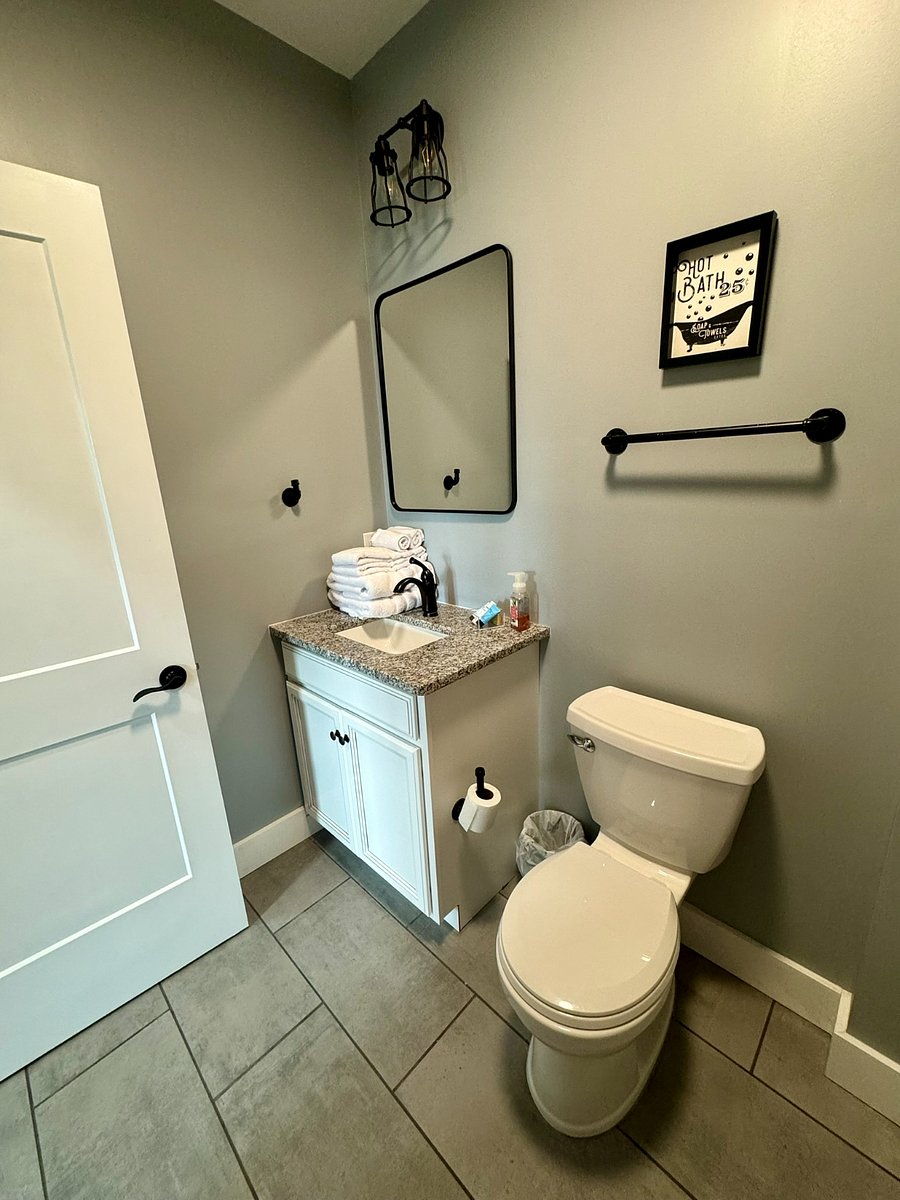 Bathroom 2