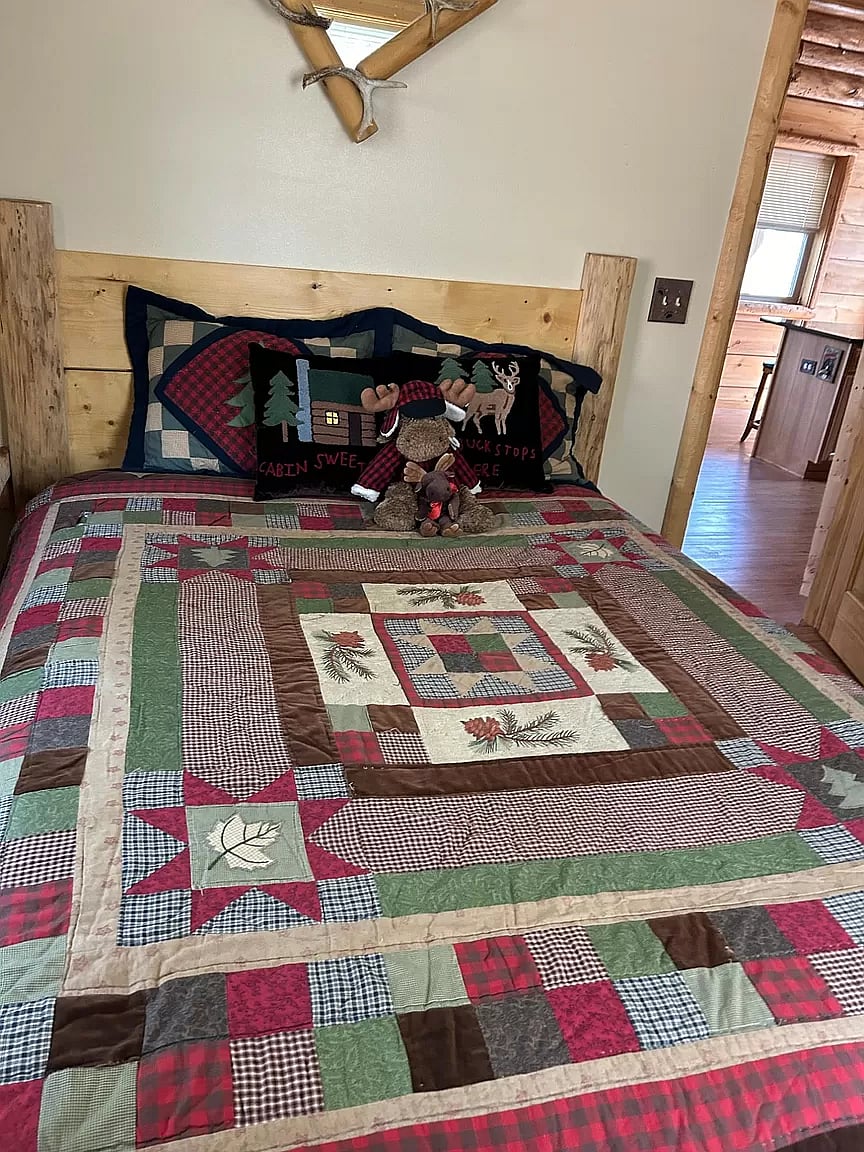 queen bed