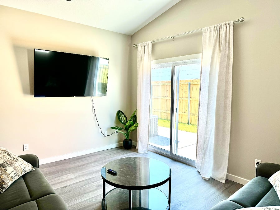Furnished Finder property 722015_1 photo 4