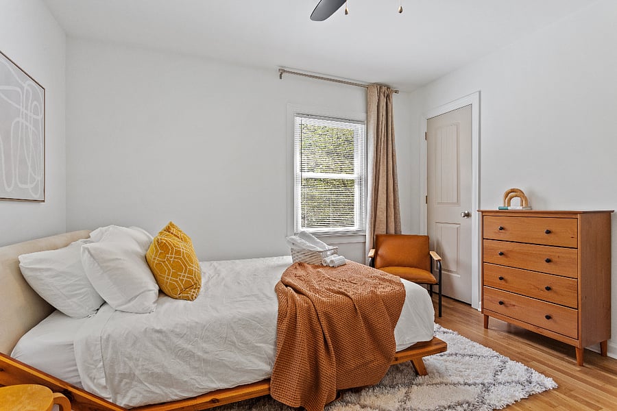 Furnished Finder property 722075_1 photo 15