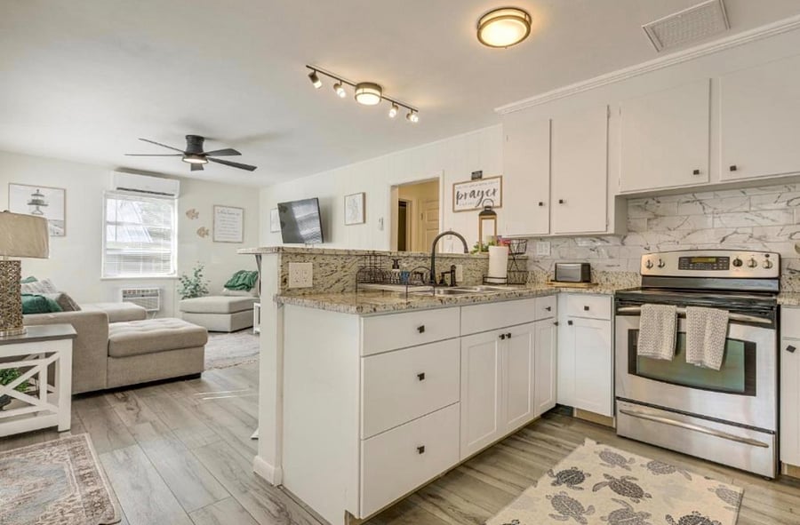 Furnished Finder property 722081_1 photo 3