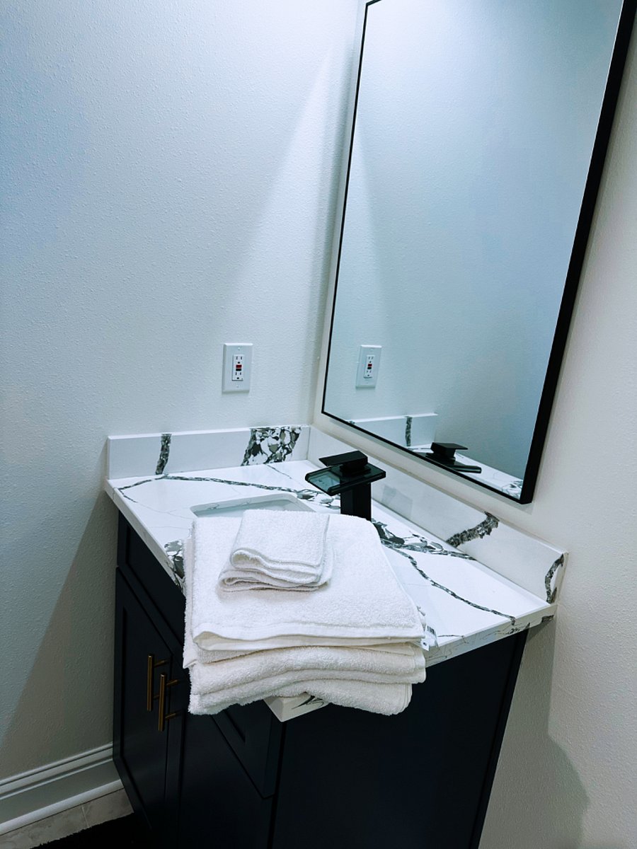 Furnished Finder property 722107_1 photo 12