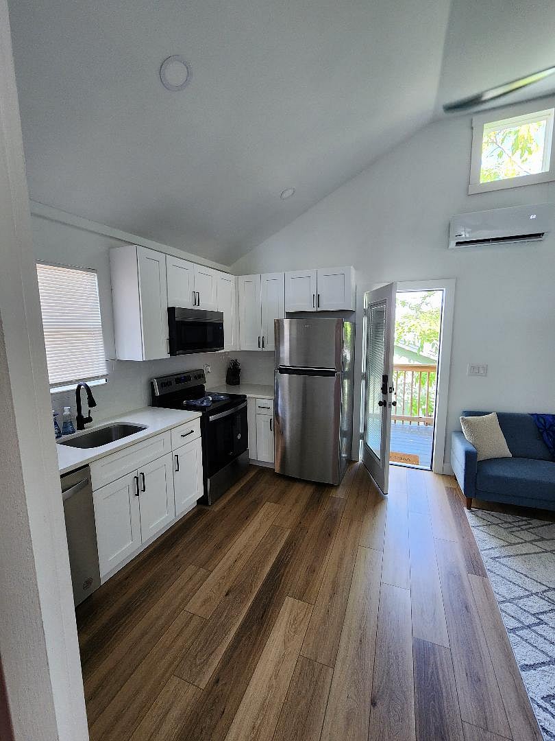 Furnished Finder property 722127_1 photo 3