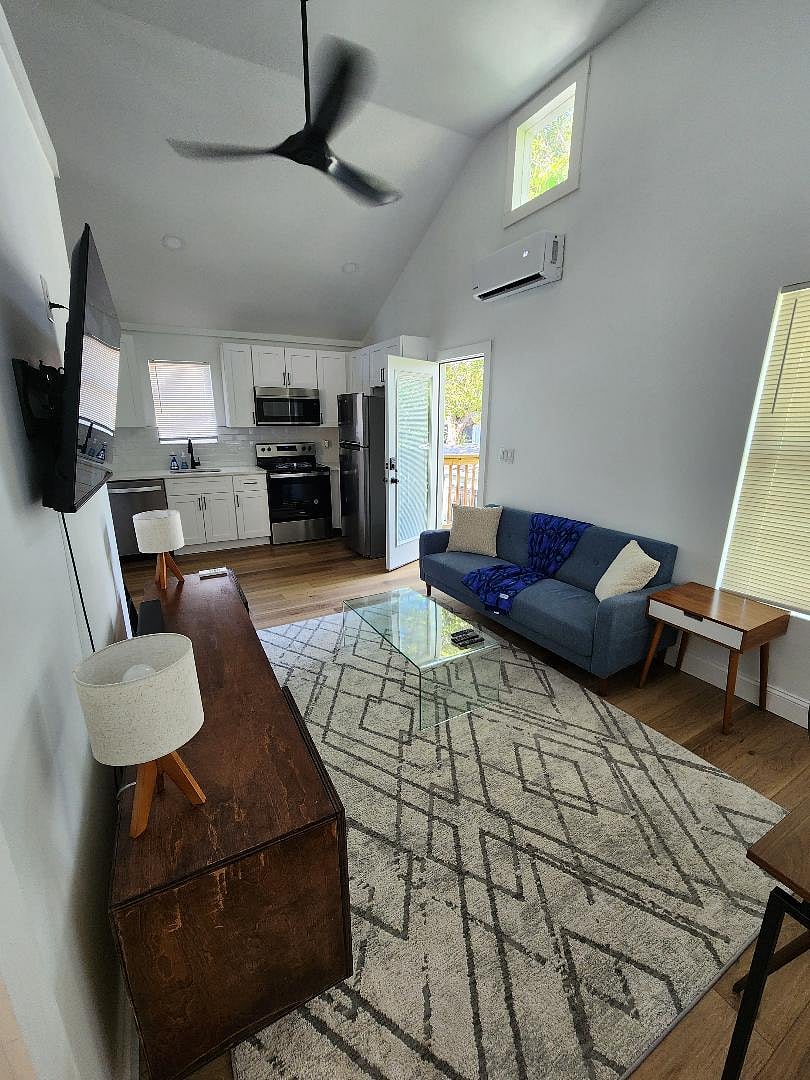 Furnished Finder property 722127_1 photo 4