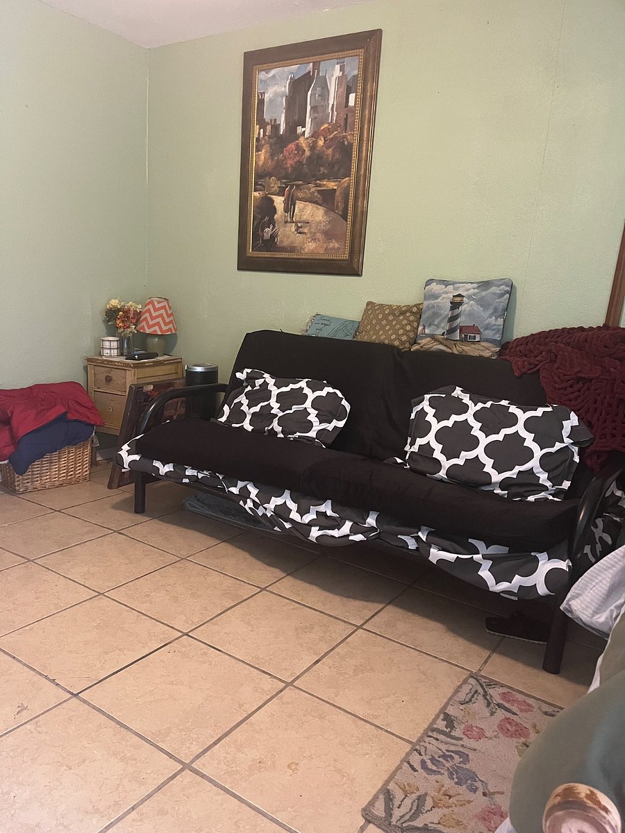 Furnished Finder property 722135_1 photo 3