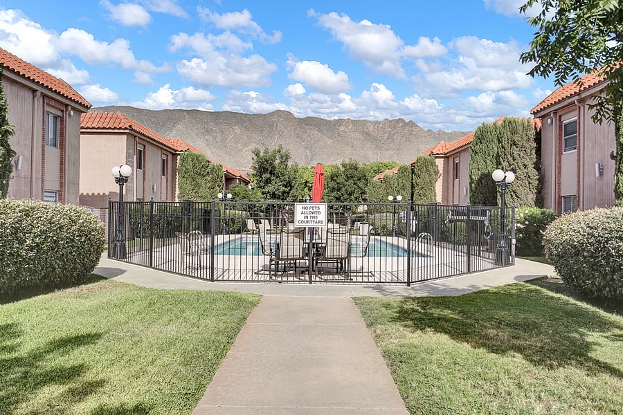 Furnished Finder property 722213_1 photo 36