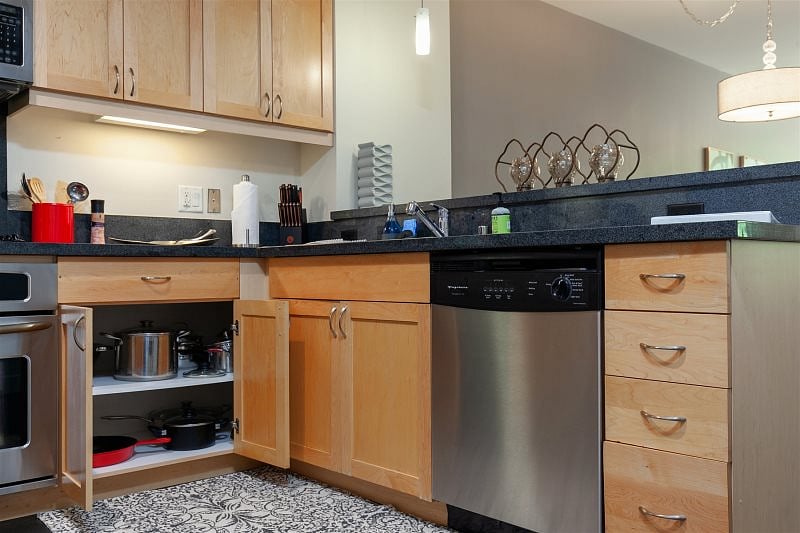 Furnished Finder property 722227_1 photo 17
