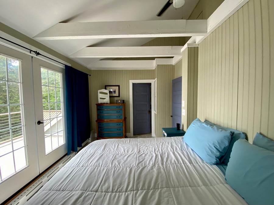 Master (king) Bedroom