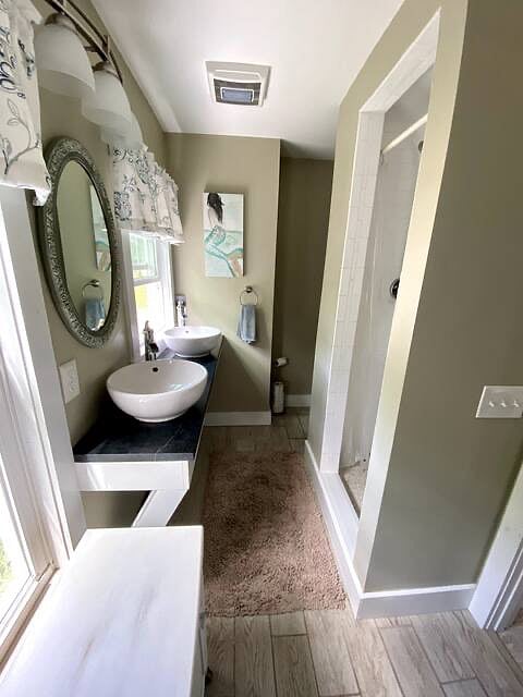 Private master bath