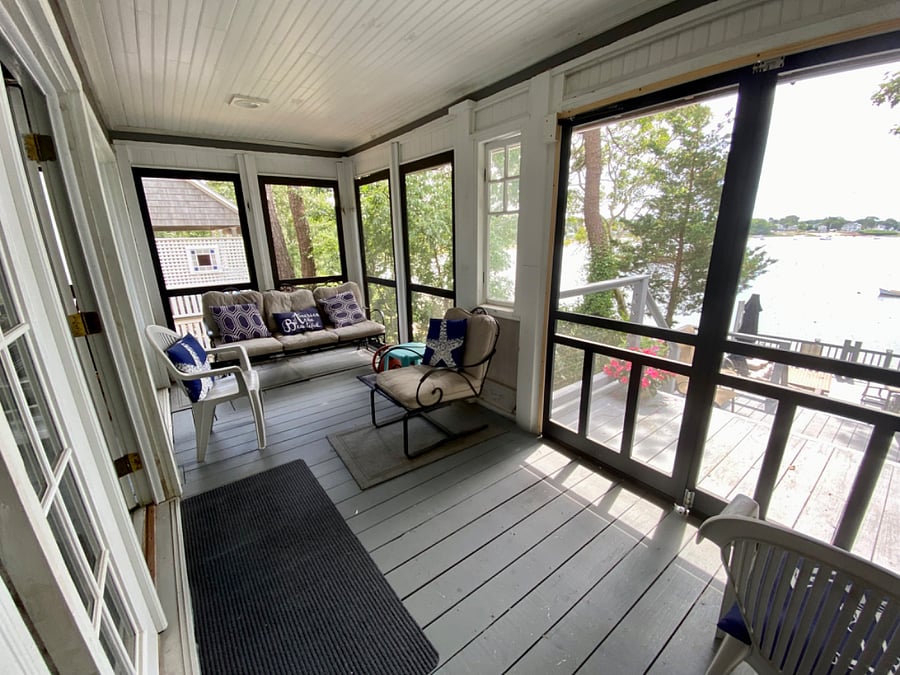 screened porch