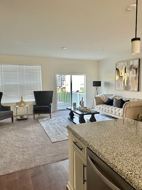 Furnished Finder property 722267_1 photo 5