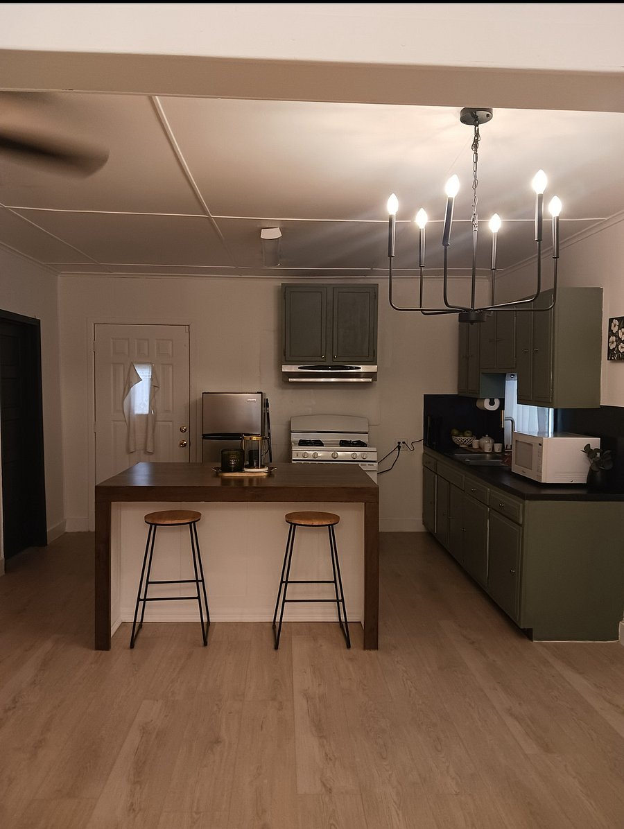 Furnished Finder property 722323_1 photo 3