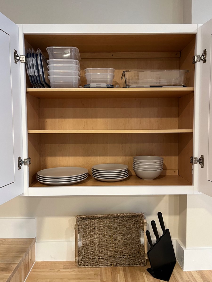 Kitchen plates, and lots of Tupperware
