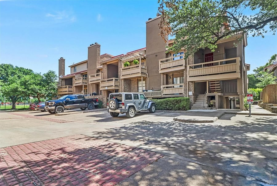 Furnished Finder property 722403_1 photo 3