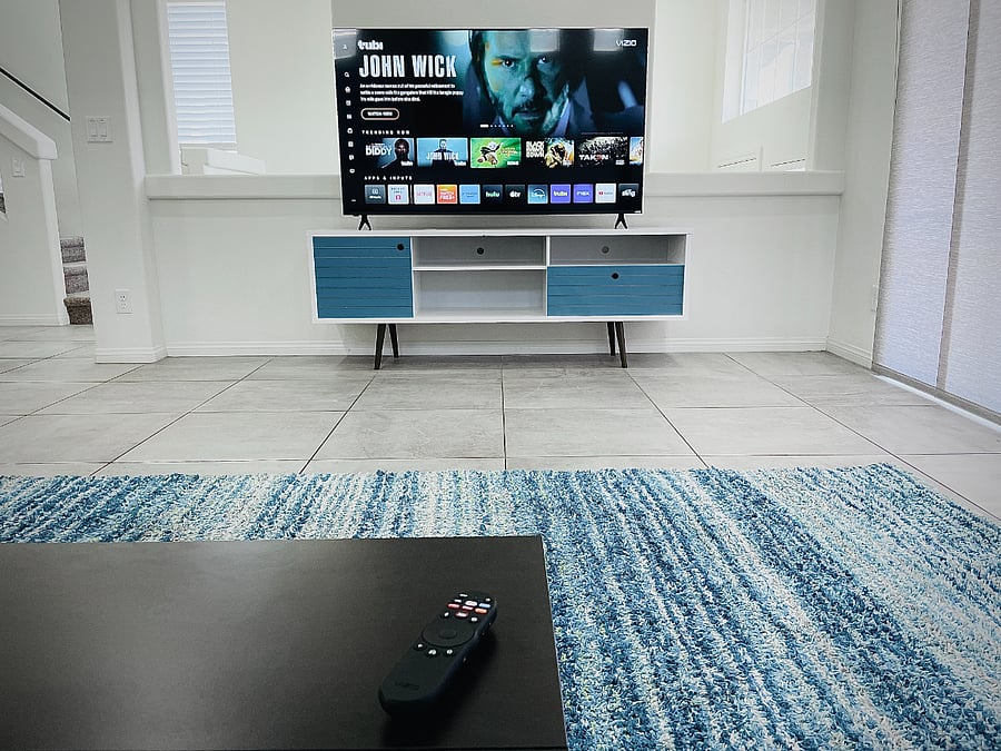 Fanstastic TV for viewing your favorite shows