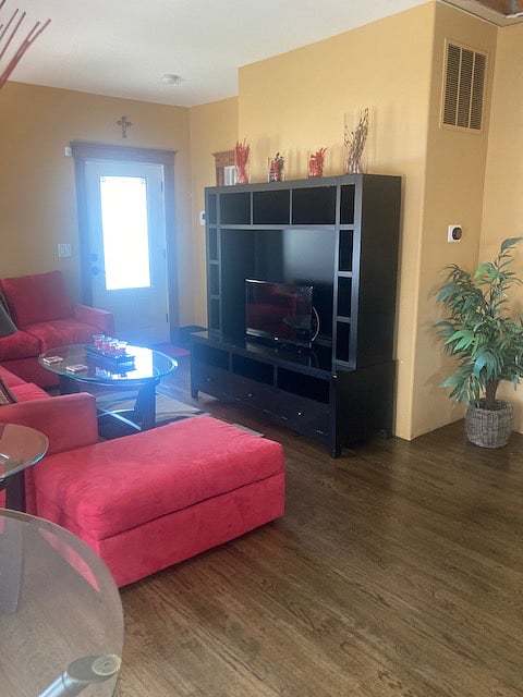 Furnished Finder property 722480_1 photo 6