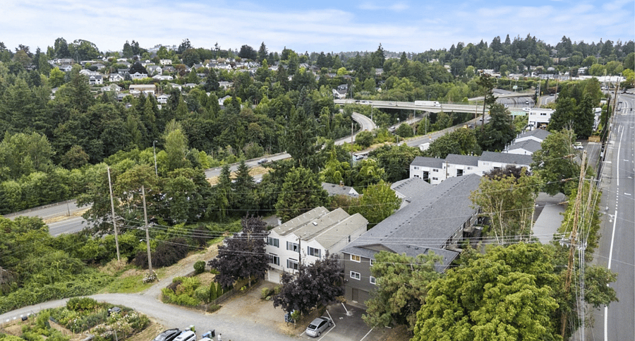 Furnished Finder property 722481_1 photo 12
