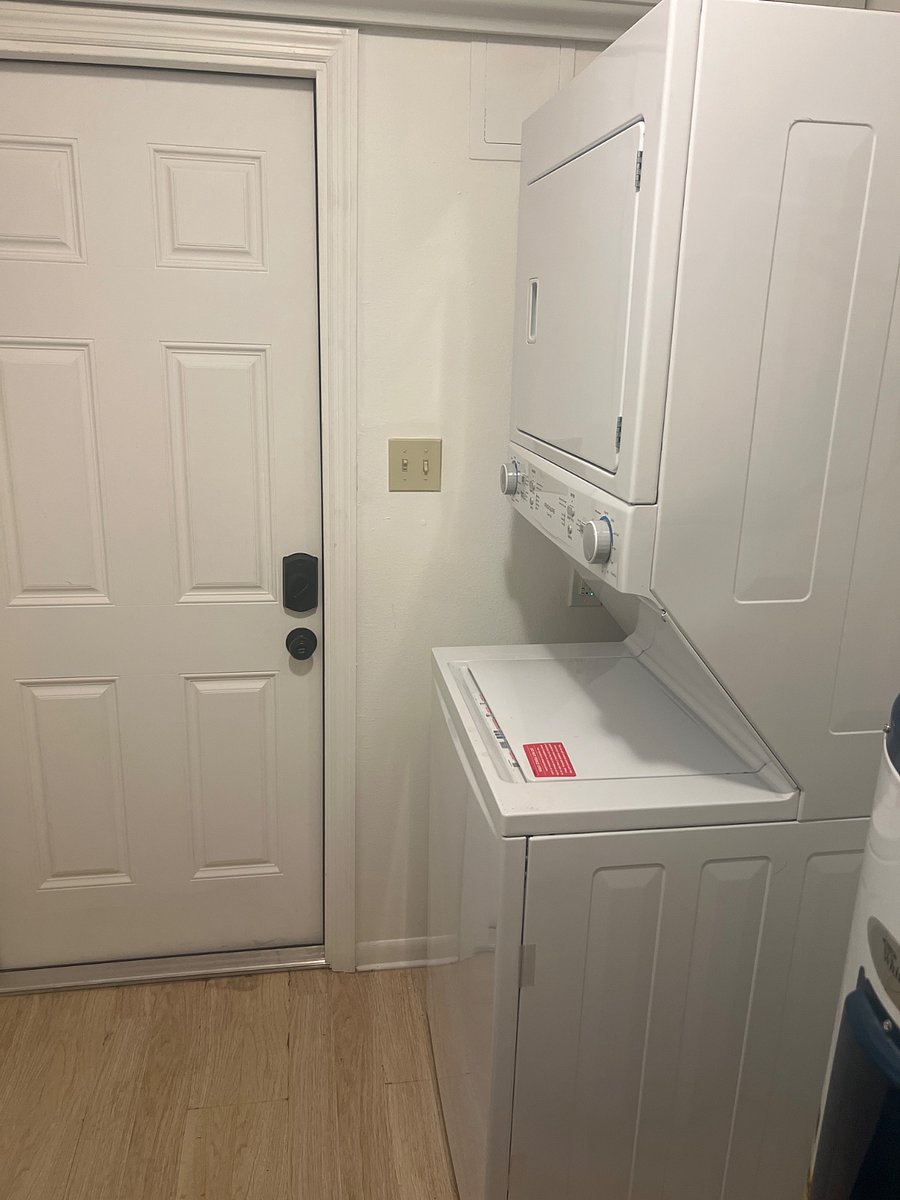 Furnished Finder property 722498_1 photo 15
