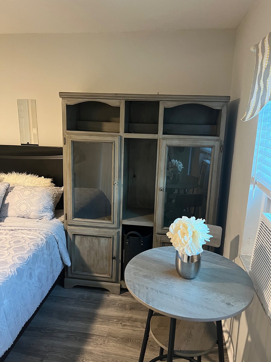 Furnished Finder property 722498_2 photo 4