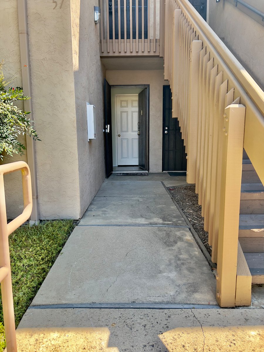 Furnished Finder property 722500_1 photo 12