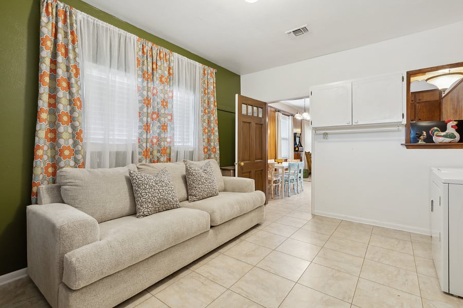 Furnished Finder property 722512_1 photo 24