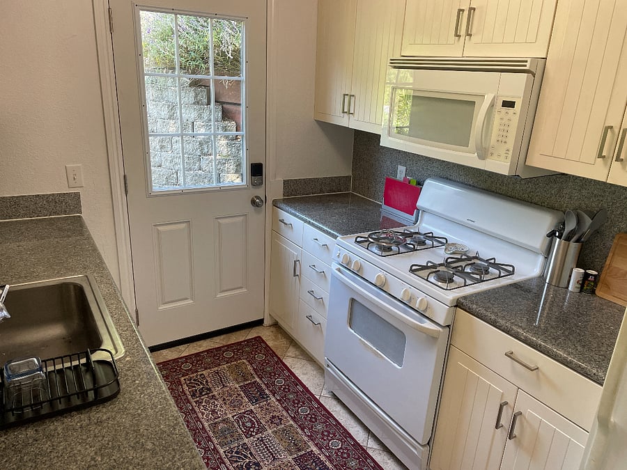Furnished Finder property 722524_1 photo 14